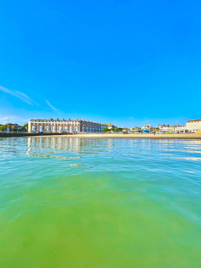 Bayliss Hall Guesthouse Weymouth Exterior photo